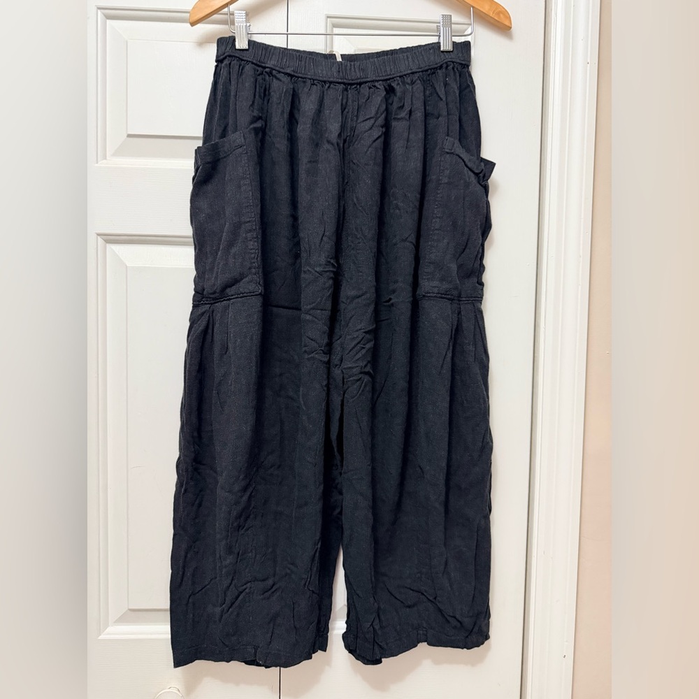 Free People | Black Textured pants